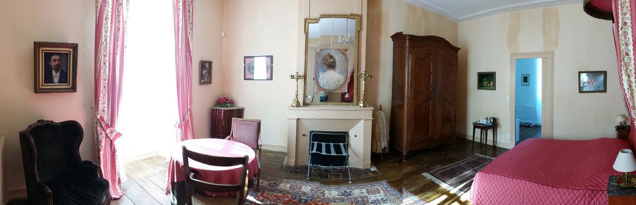 Chateau Manoir De La Leche Touvre Room photo