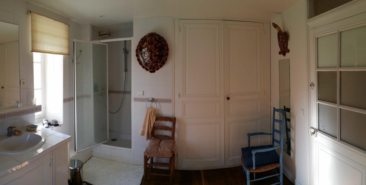 Chateau Manoir De La Leche Touvre Room photo